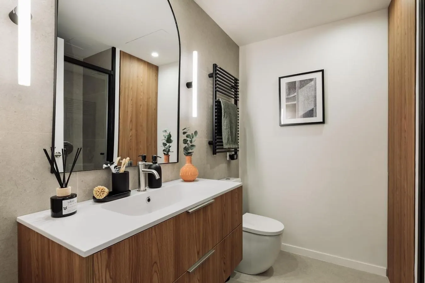 Serrat - 1 Bedroom And Office In Poblenou Barcelone